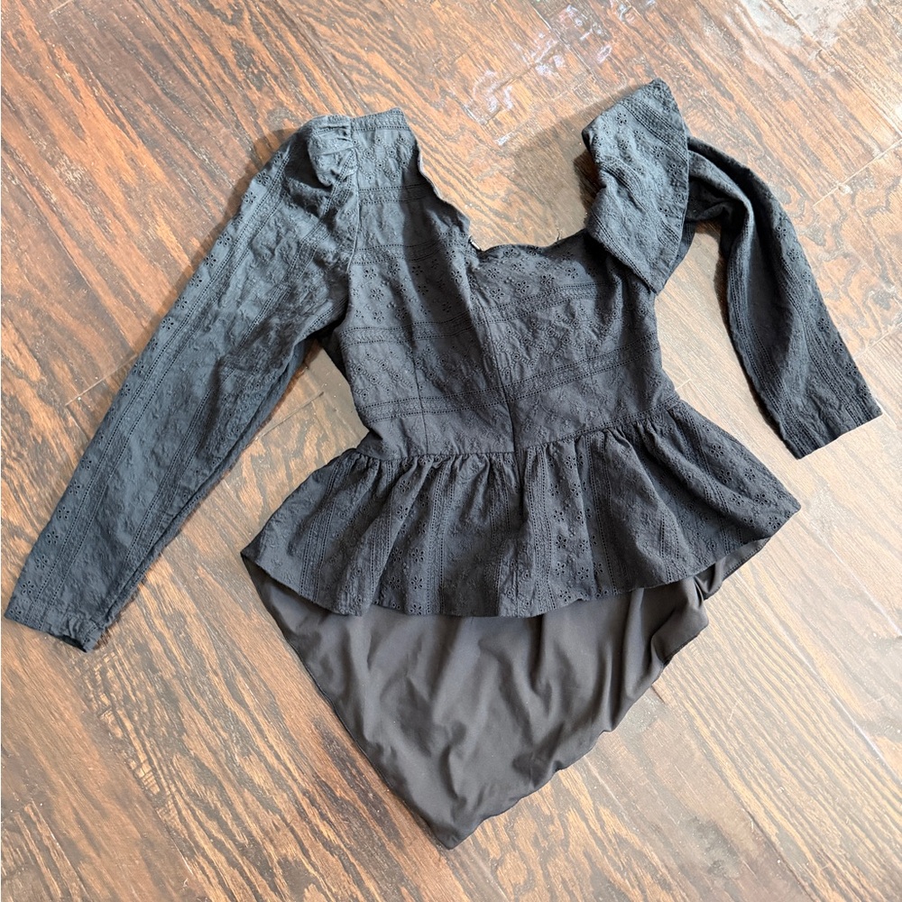 Lea & Viola Asymmetrical One Shoulder Ruffle Blouse - Picture 6 of 6